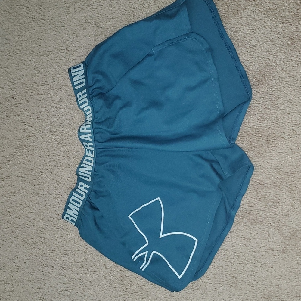 Under Armour xs teal green heat gear athletic shorts